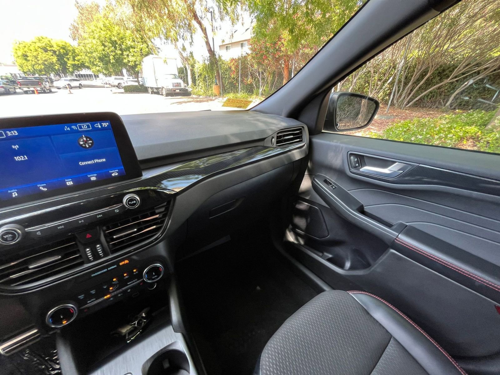 Thumbnail: 2024 Ford Escape - 30