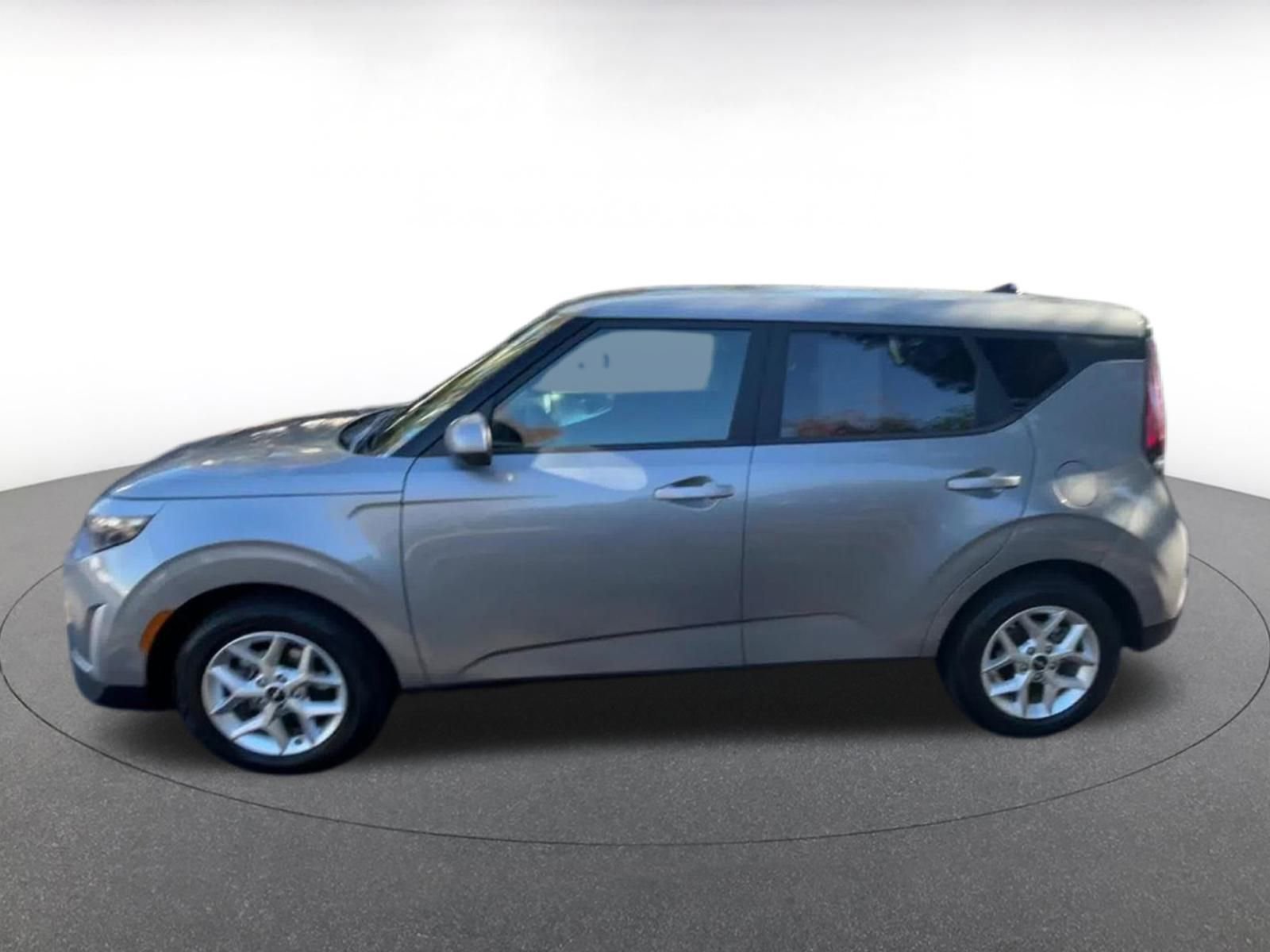 Thumbnail: 2025 Kia Soul - 9