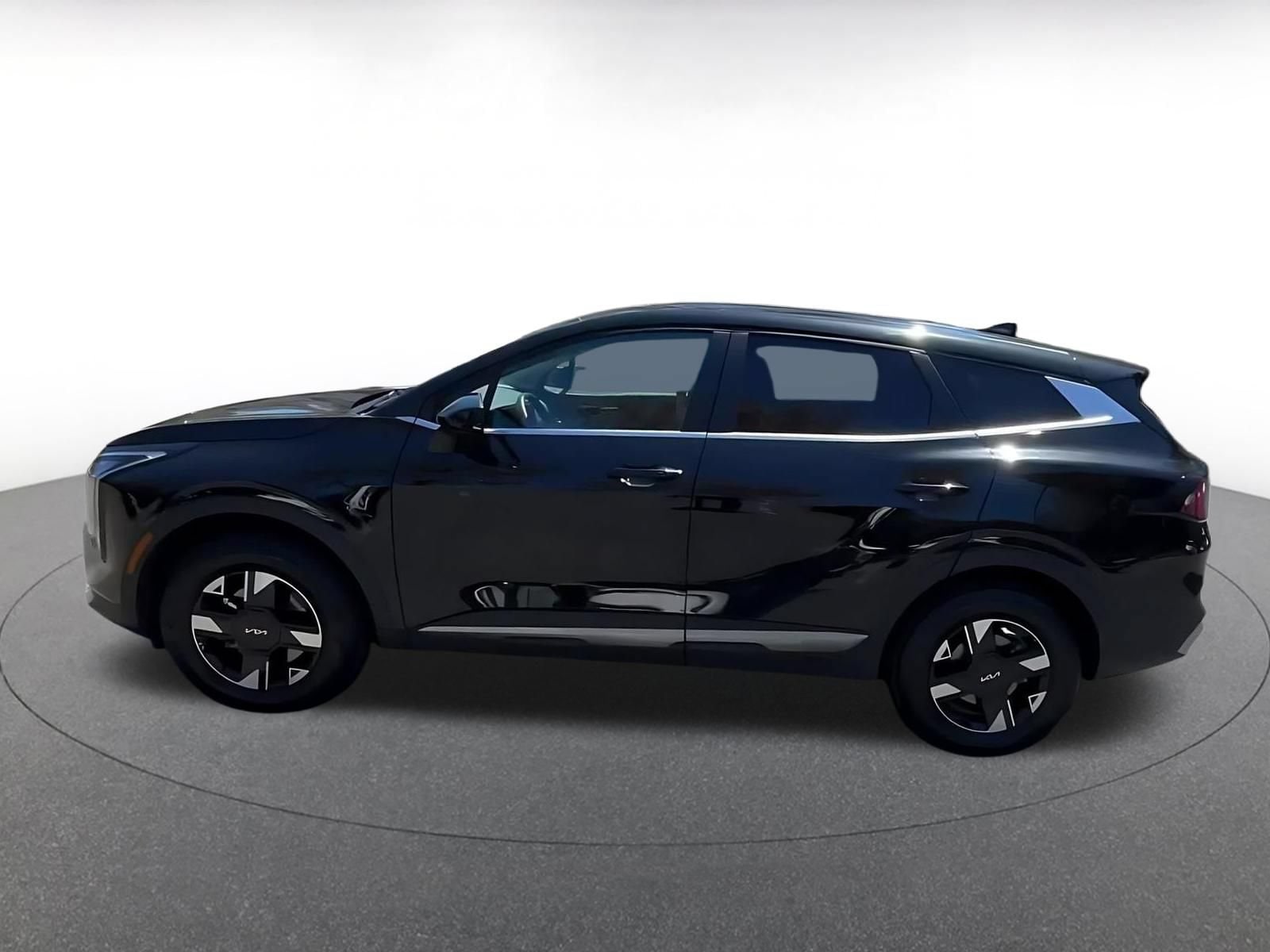 Thumbnail: 2026 Kia Sportage - 9