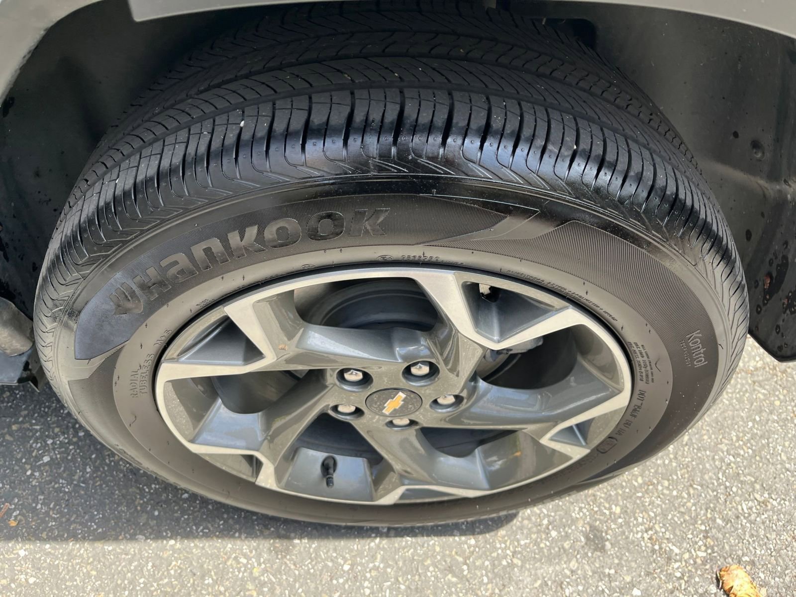 Thumbnail: 2025 Chevrolet Trax - 29