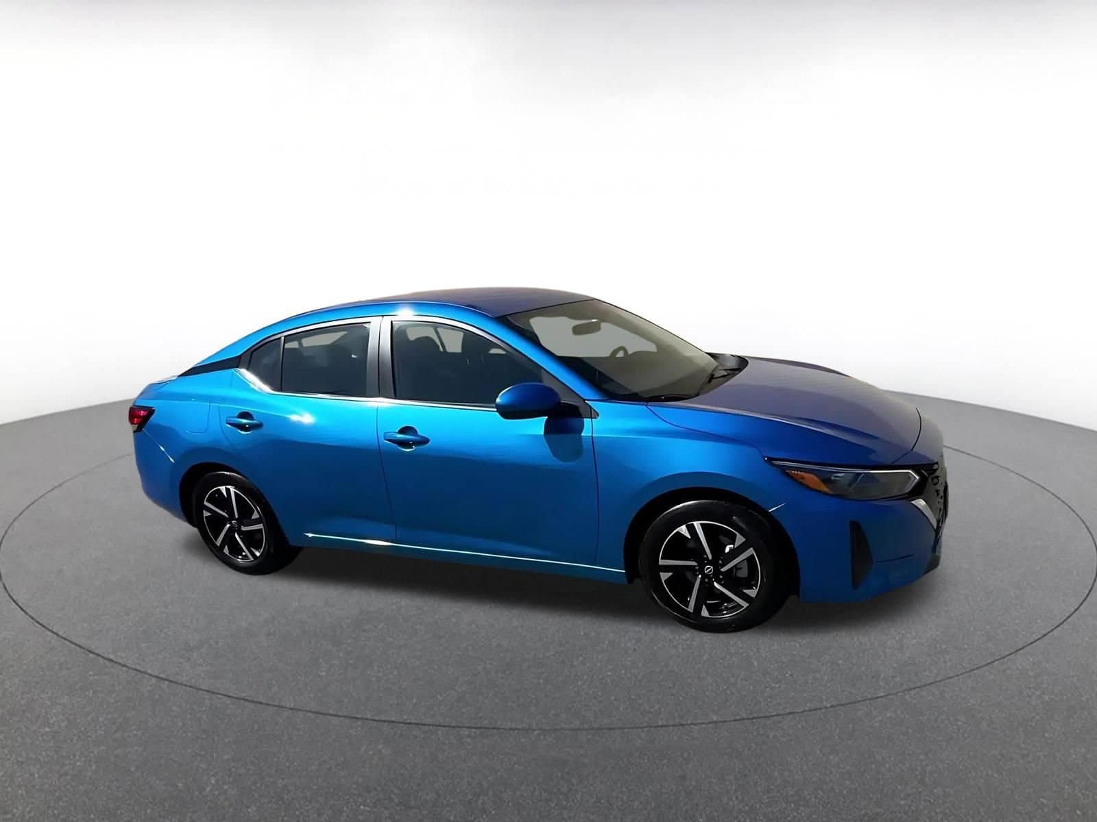Thumbnail: 2025 Nissan Sentra - 2