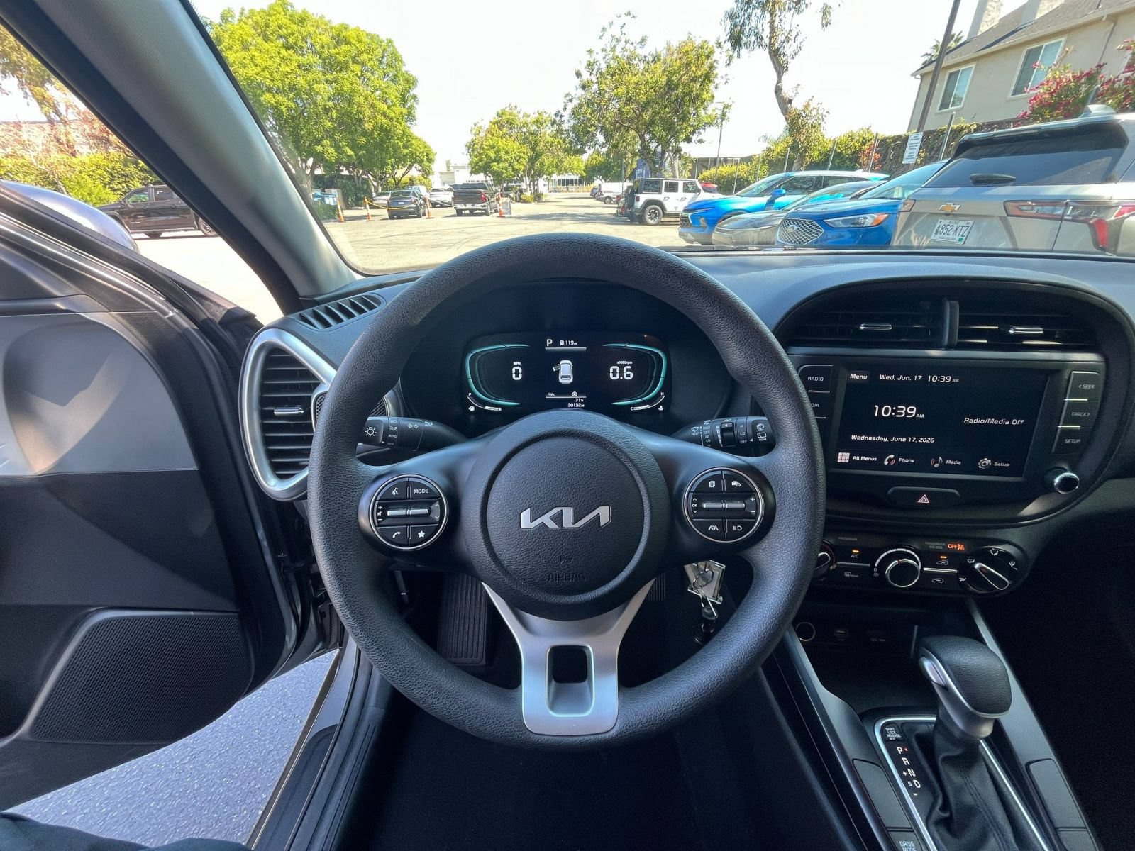 Thumbnail: 2025 Kia Soul - 32