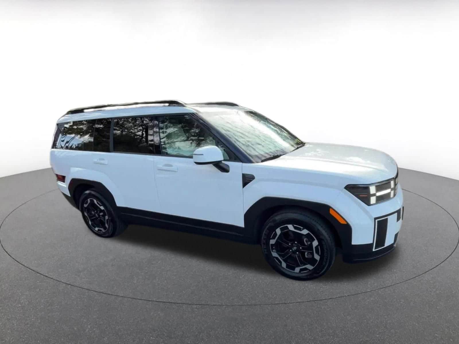 Thumbnail: 2025 Hyundai Santa Fe - 2