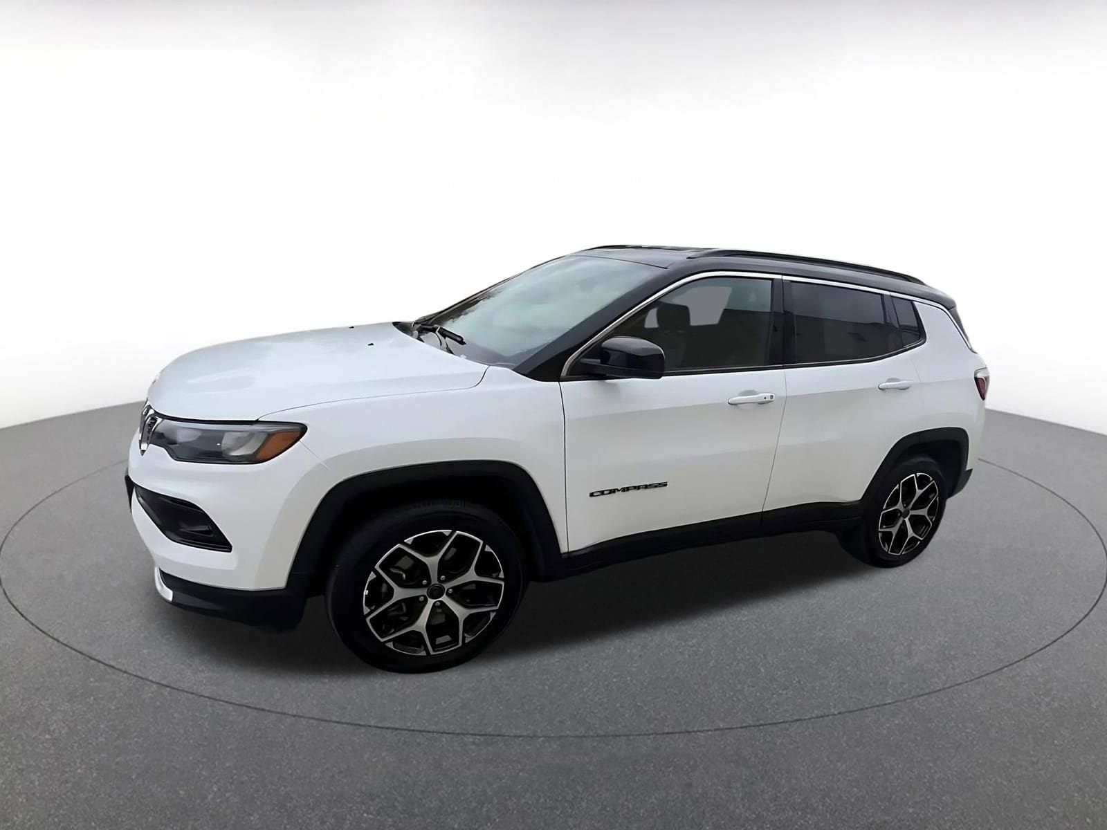 Thumbnail: 2025 Jeep Compass - 8