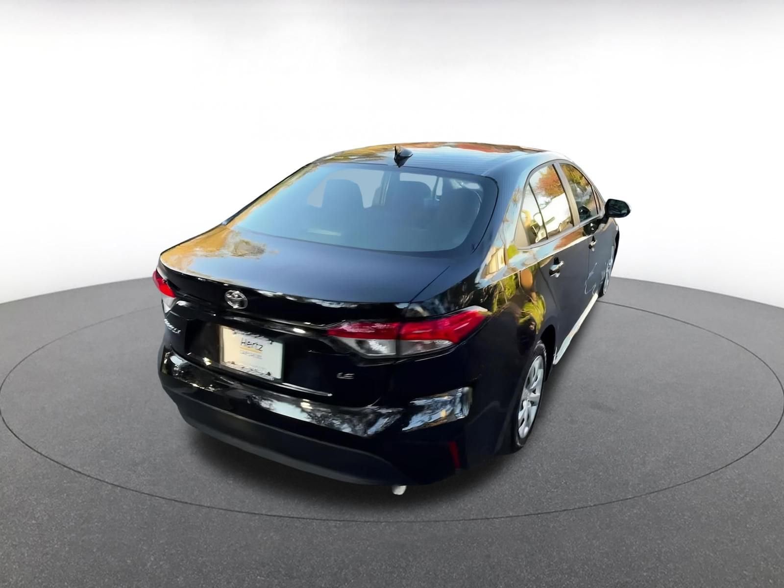 Thumbnail: 2025 Toyota Corolla - 14