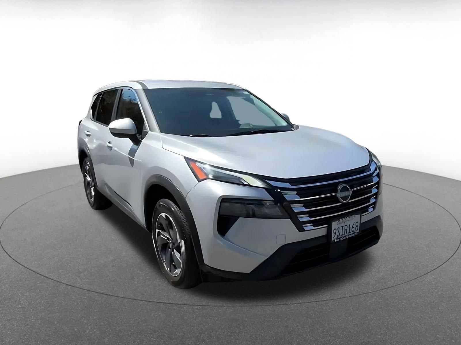 Thumbnail: 2025 Nissan Rogue - 3