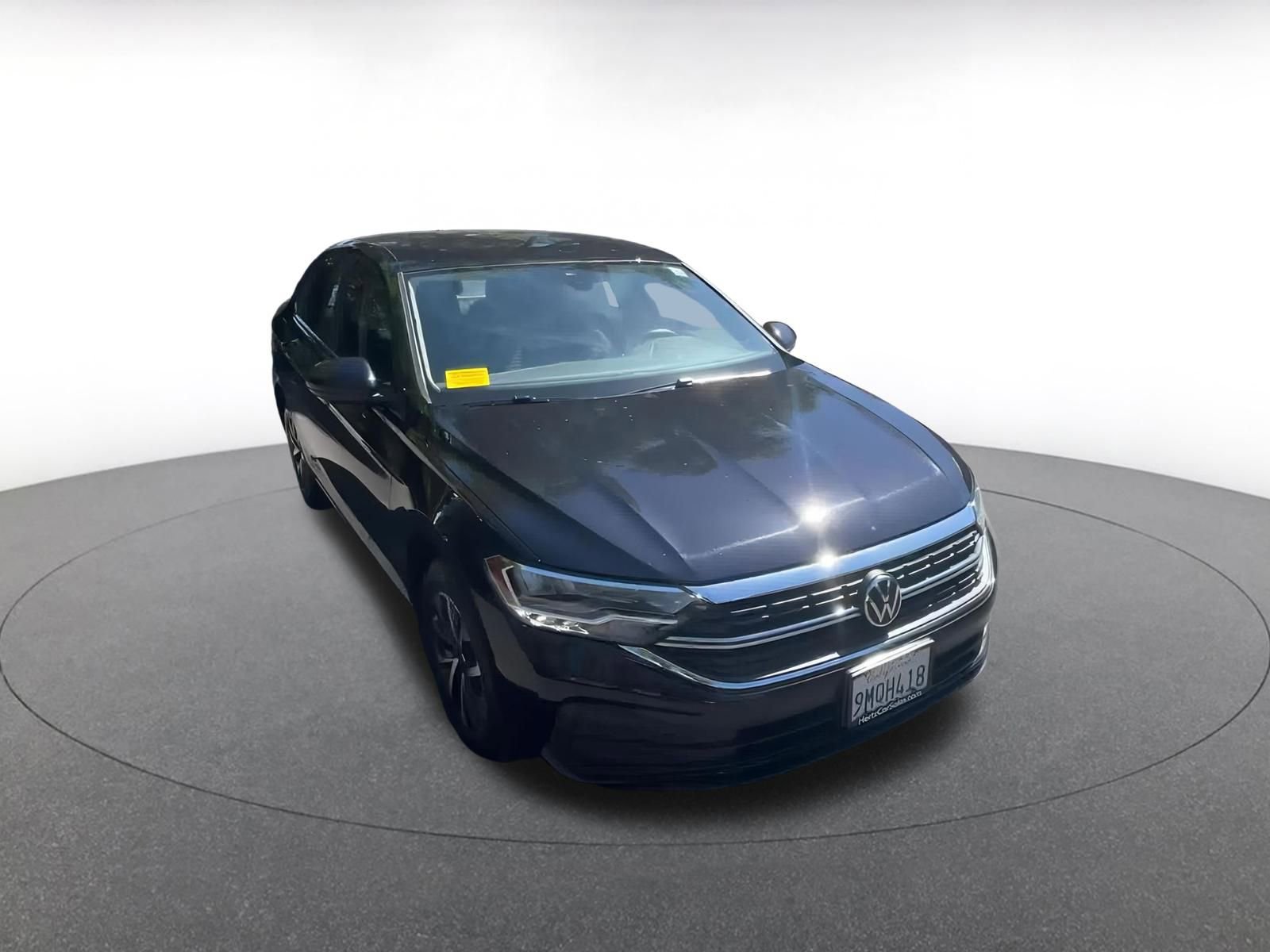 Thumbnail: 2024 Volkswagen Jetta - 3