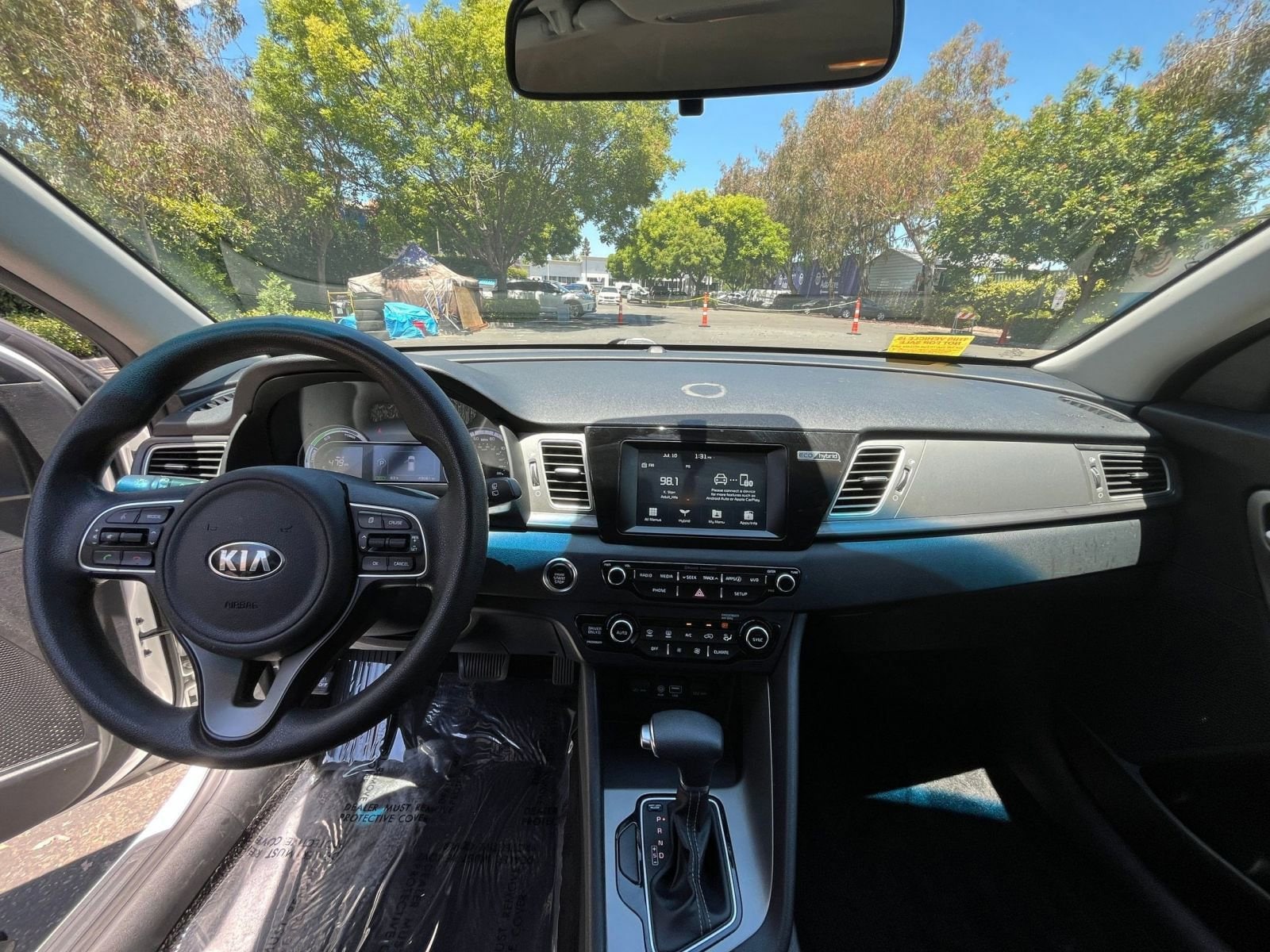 Thumbnail: 2019 Kia Niro - 26