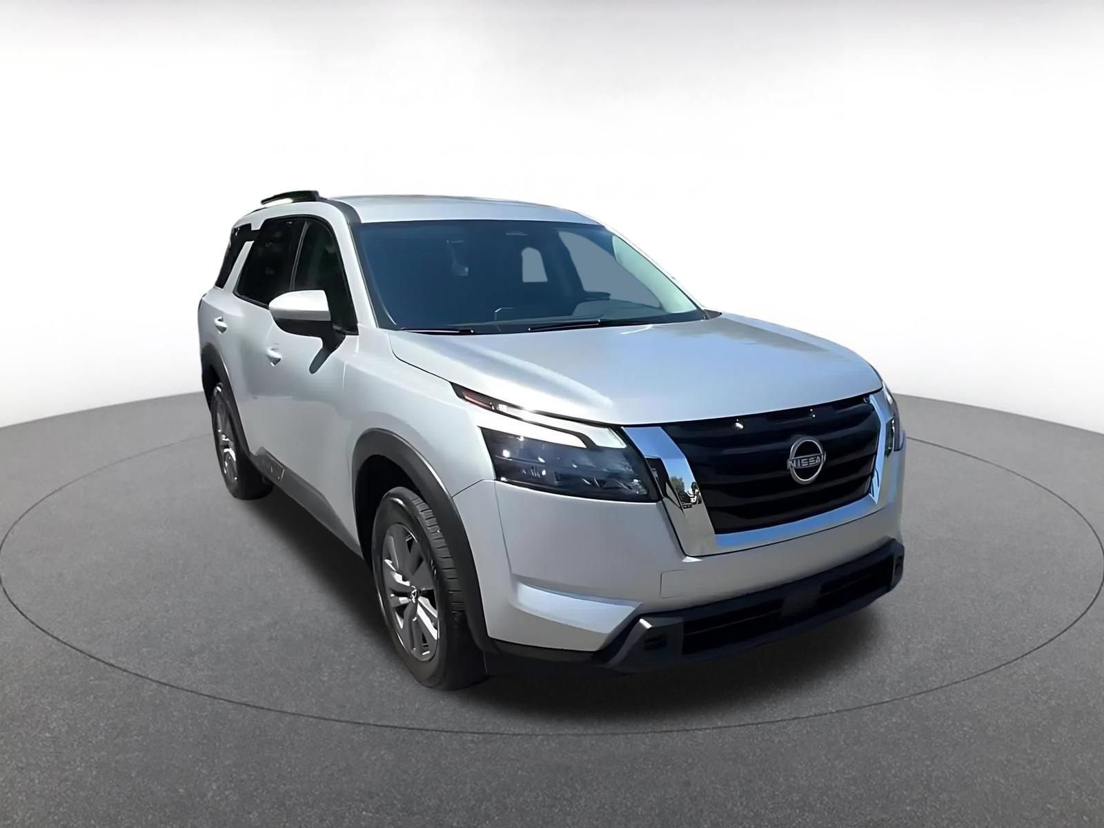 Thumbnail: 2025 Nissan Pathfinder - 3