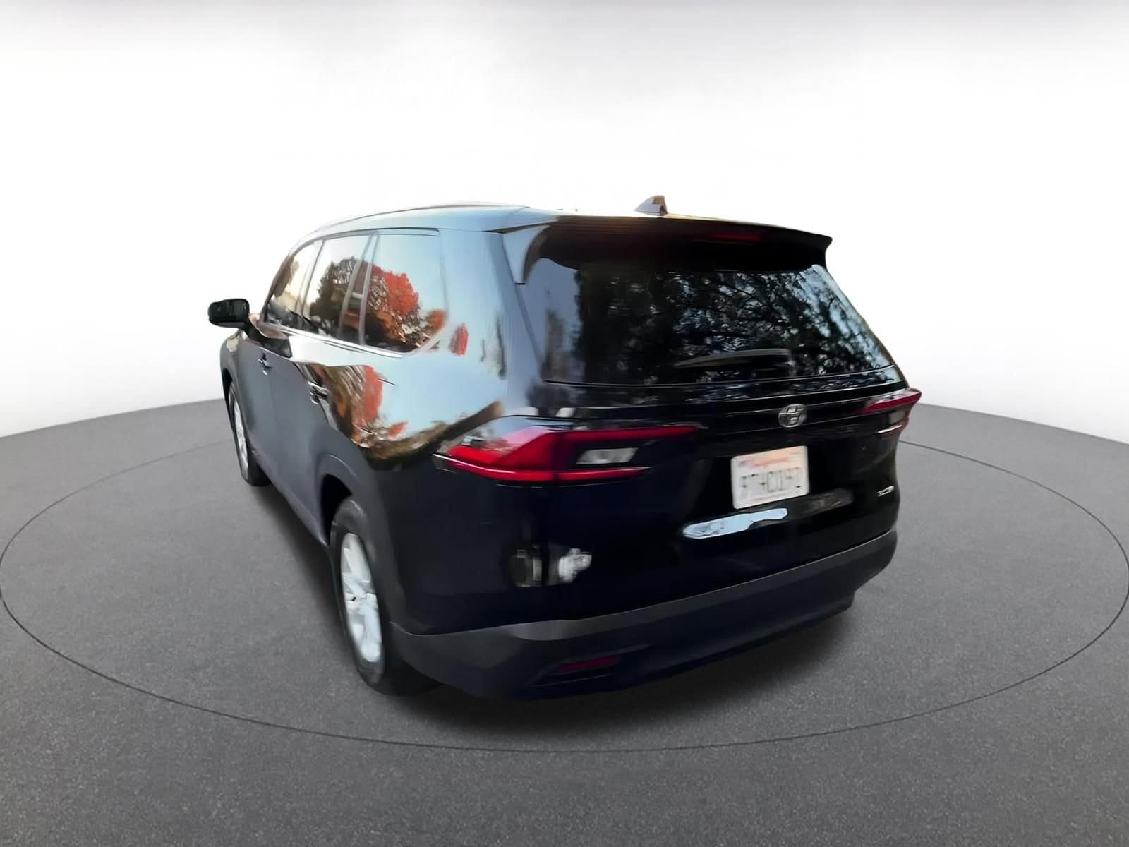 Thumbnail: 2025 Toyota Grand Highlander - 11