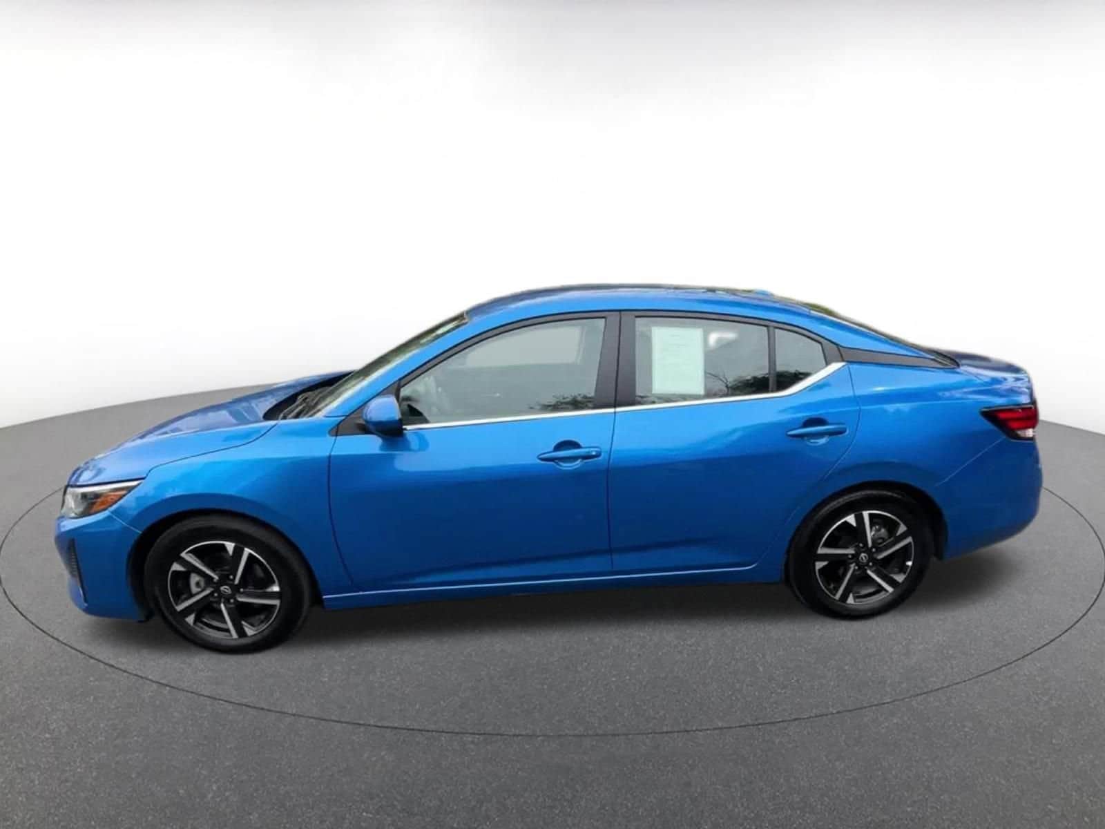 Thumbnail: 2025 Nissan Sentra - 9