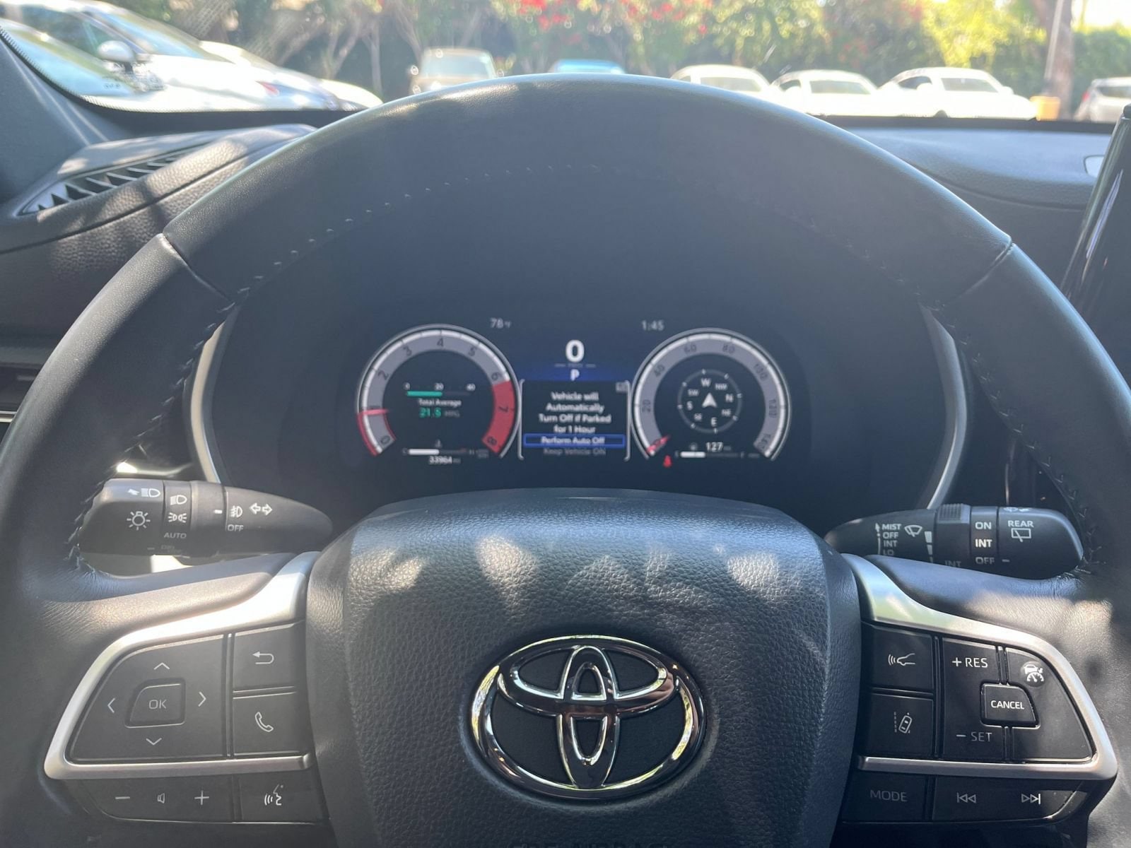 Thumbnail: 2025 Toyota Highlander - 29