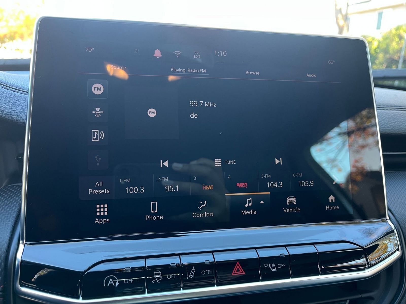 Thumbnail: 2025 Jeep Compass - 21