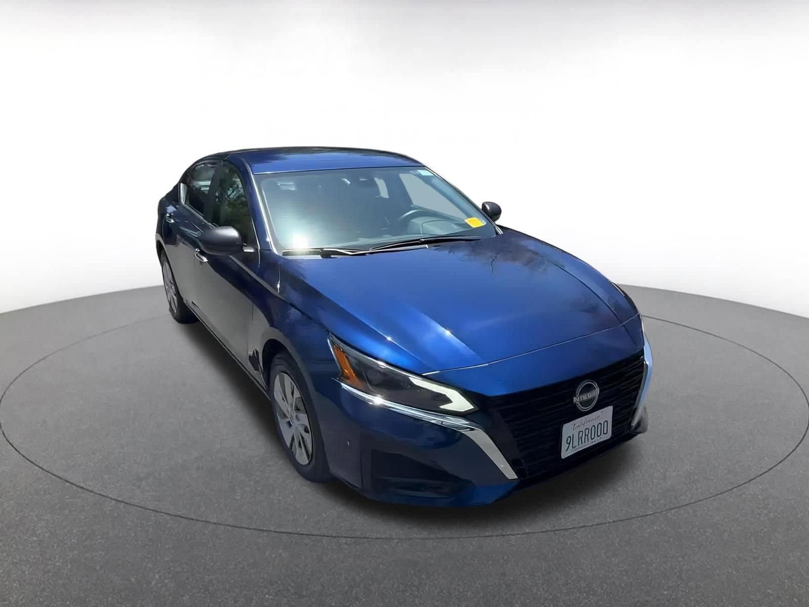 Thumbnail: 2024 Nissan Altima - 3