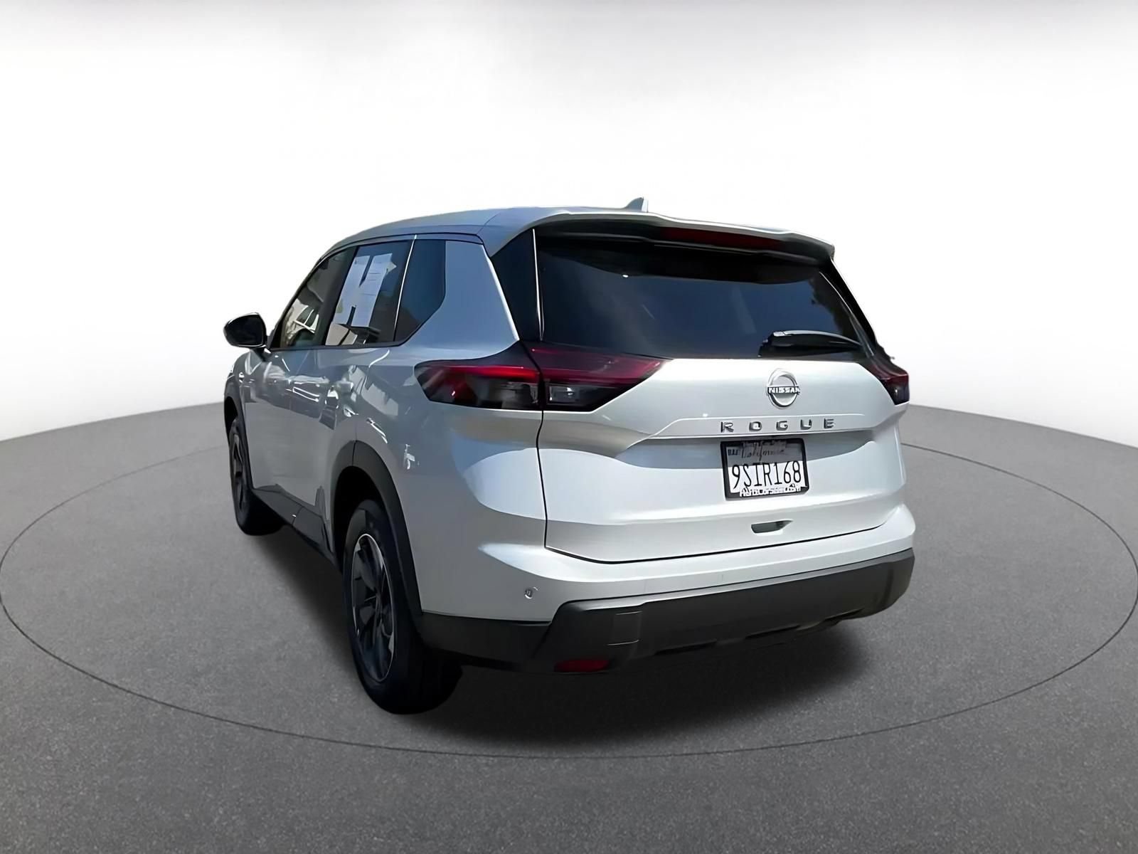 Thumbnail: 2025 Nissan Rogue - 11