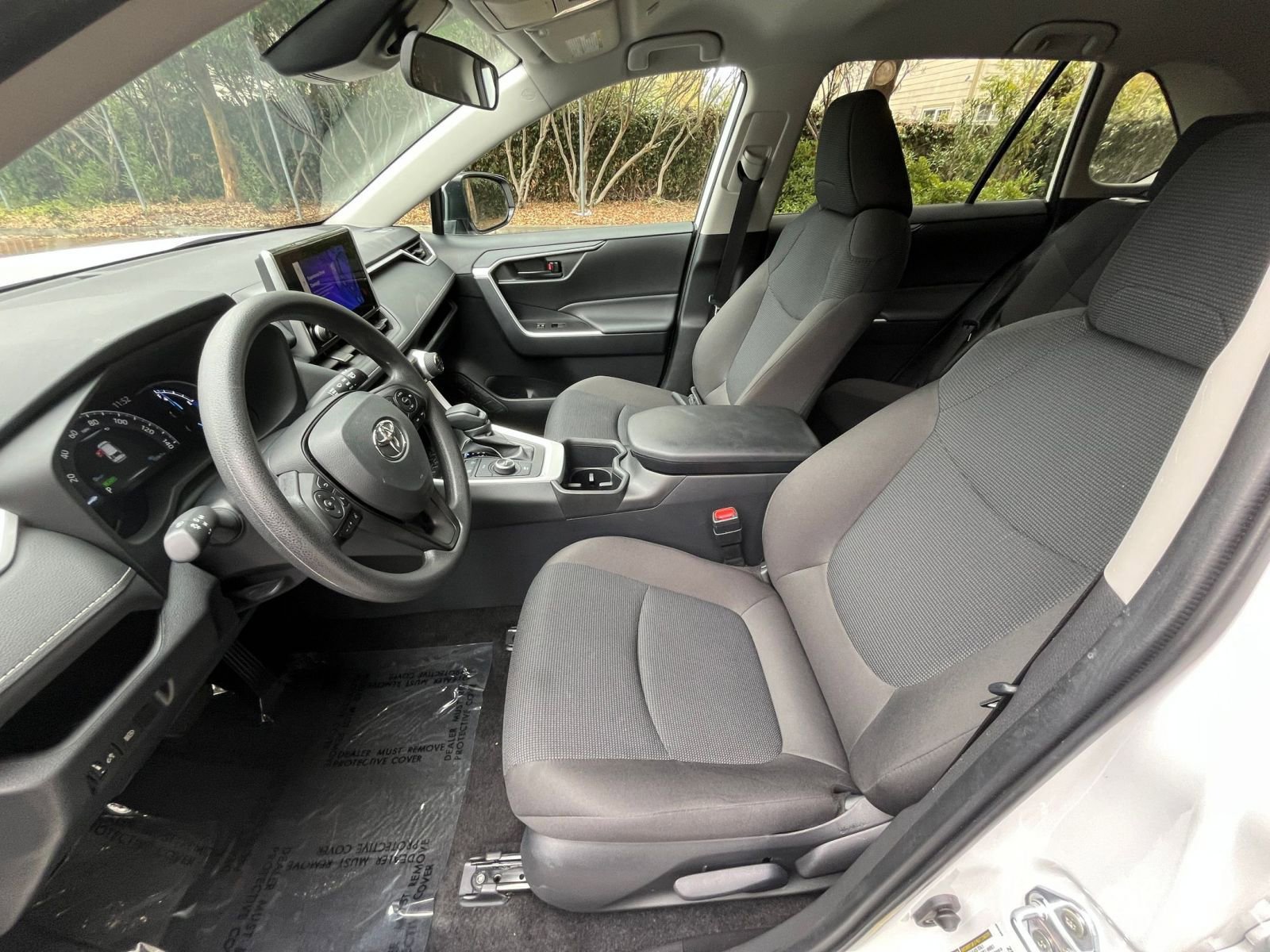 Thumbnail: 2025 Toyota RAV4 - 25