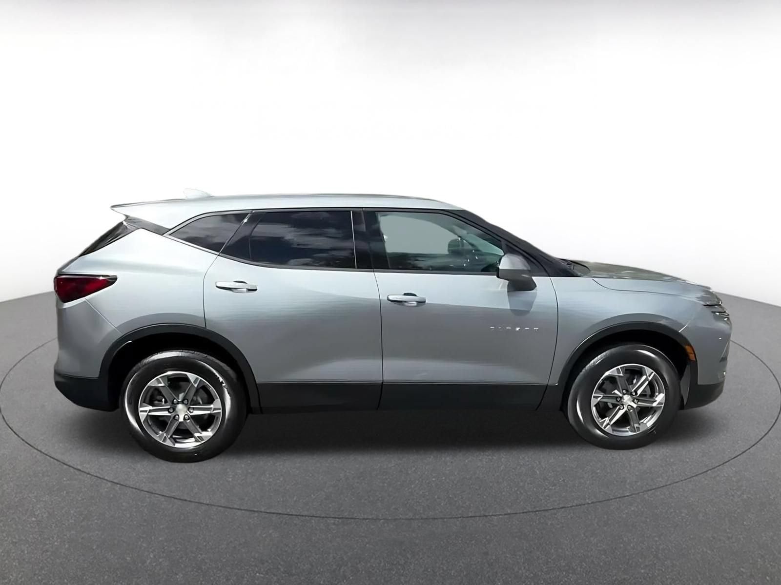 Thumbnail: 2026 Chevrolet Blazer - 15