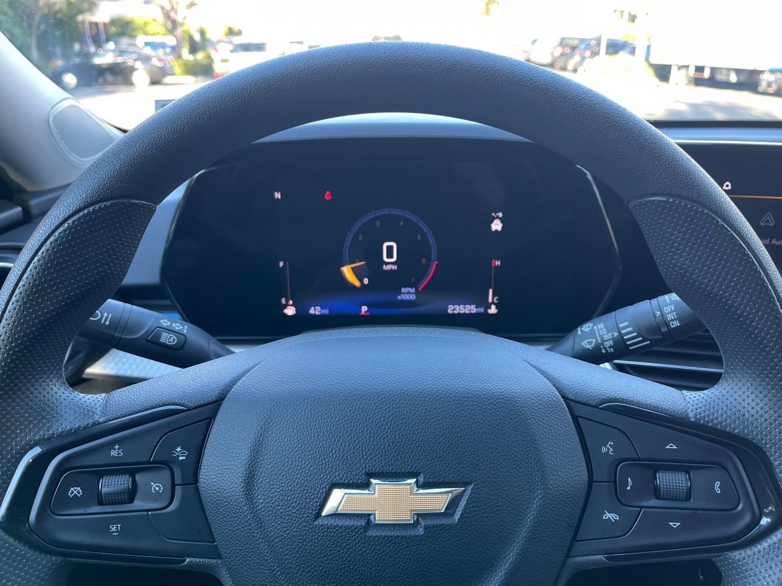 Thumbnail: 2025 Chevrolet Trax - 25