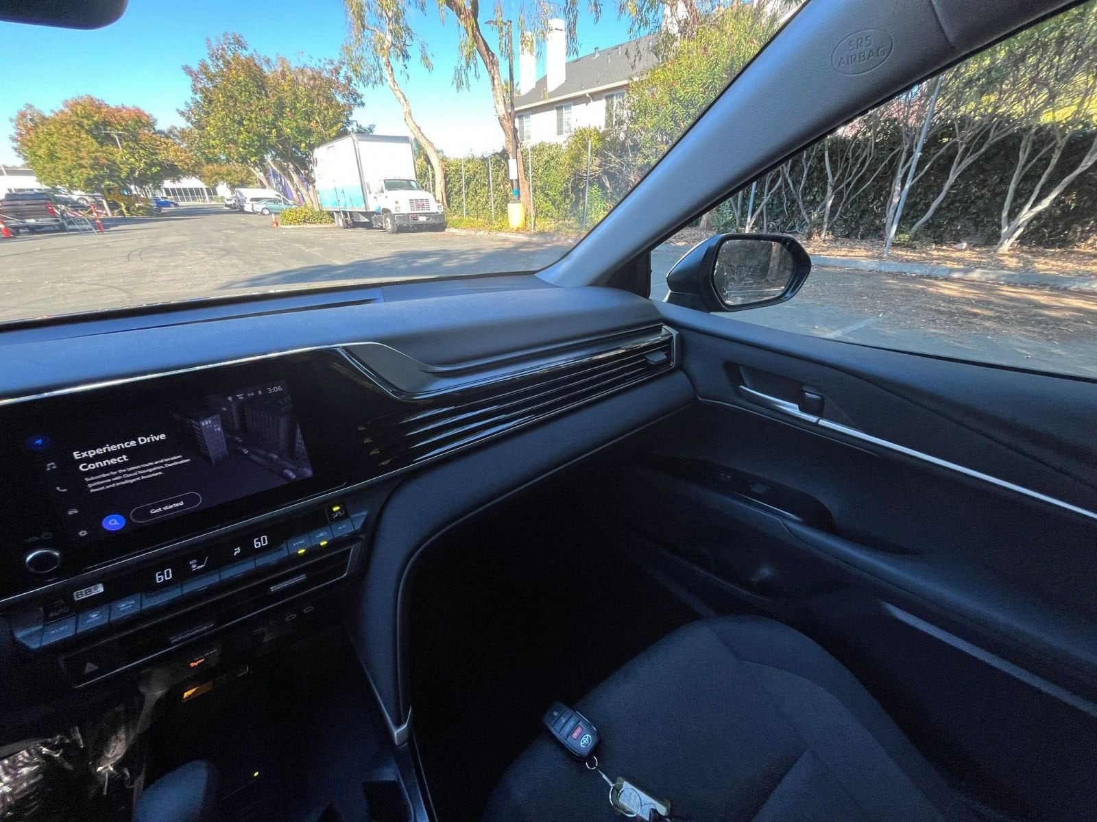 Thumbnail: 2025 Toyota Camry - 34