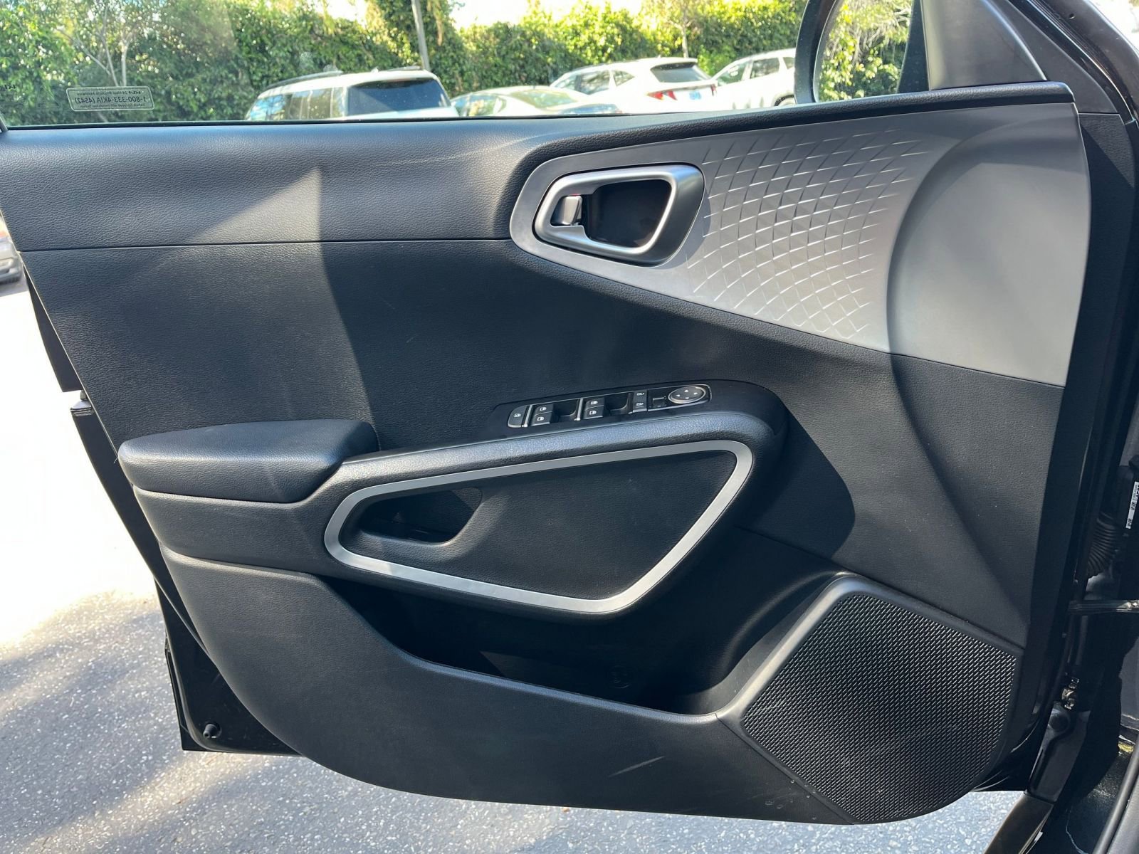 Thumbnail: 2025 Kia Soul - 18