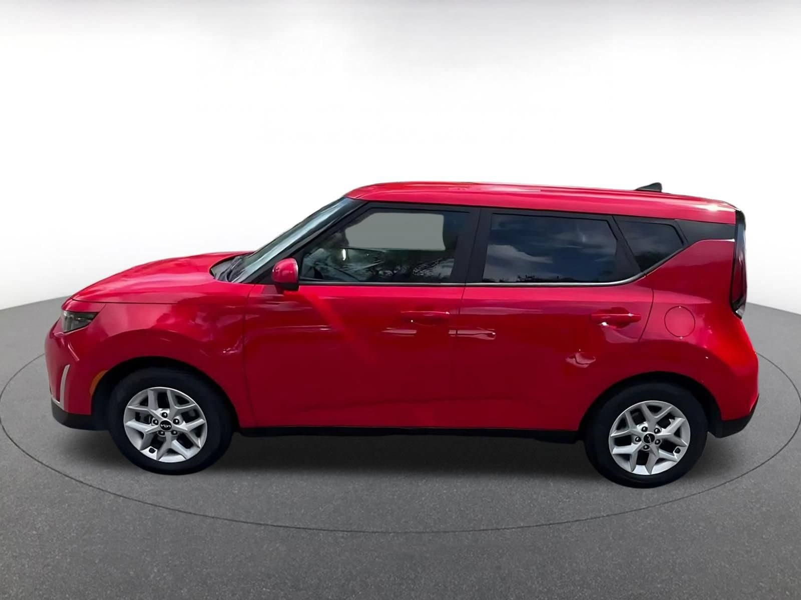 Thumbnail: 2025 Kia Soul - 8