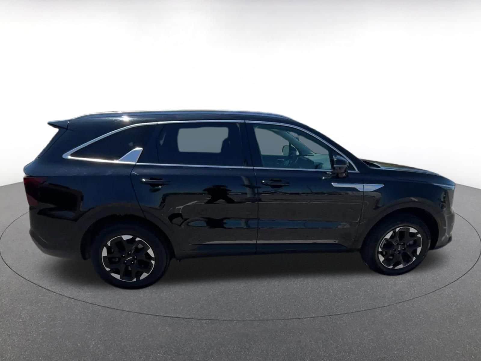 Thumbnail: 2024 Kia Sorento - 13