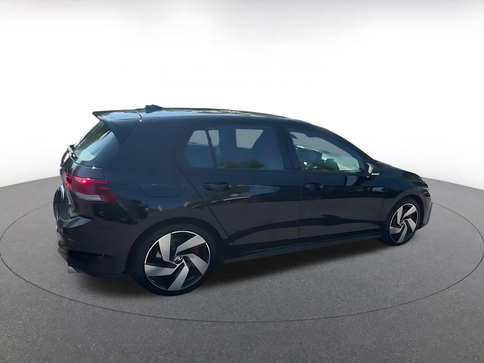 Thumbnail: 2026 Volkswagen Golf - 15