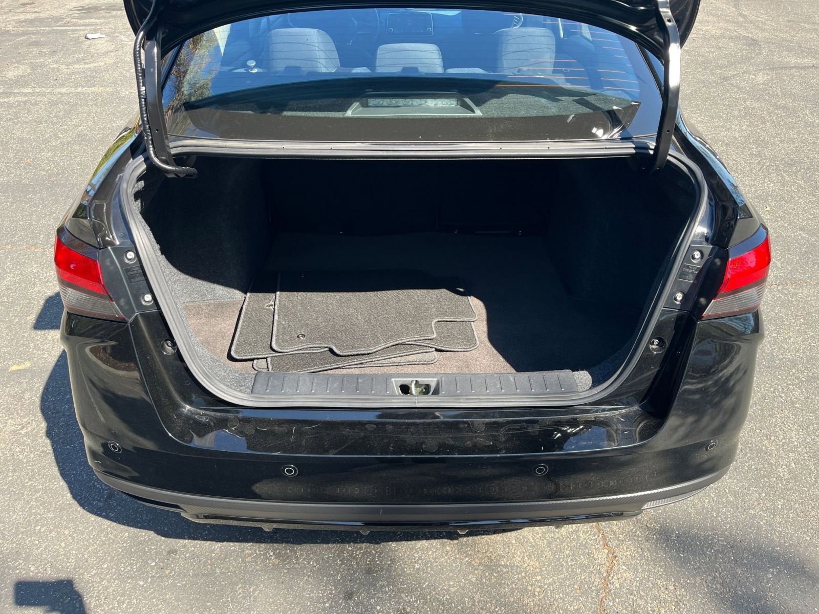 Thumbnail: 2025 Nissan Versa - 29