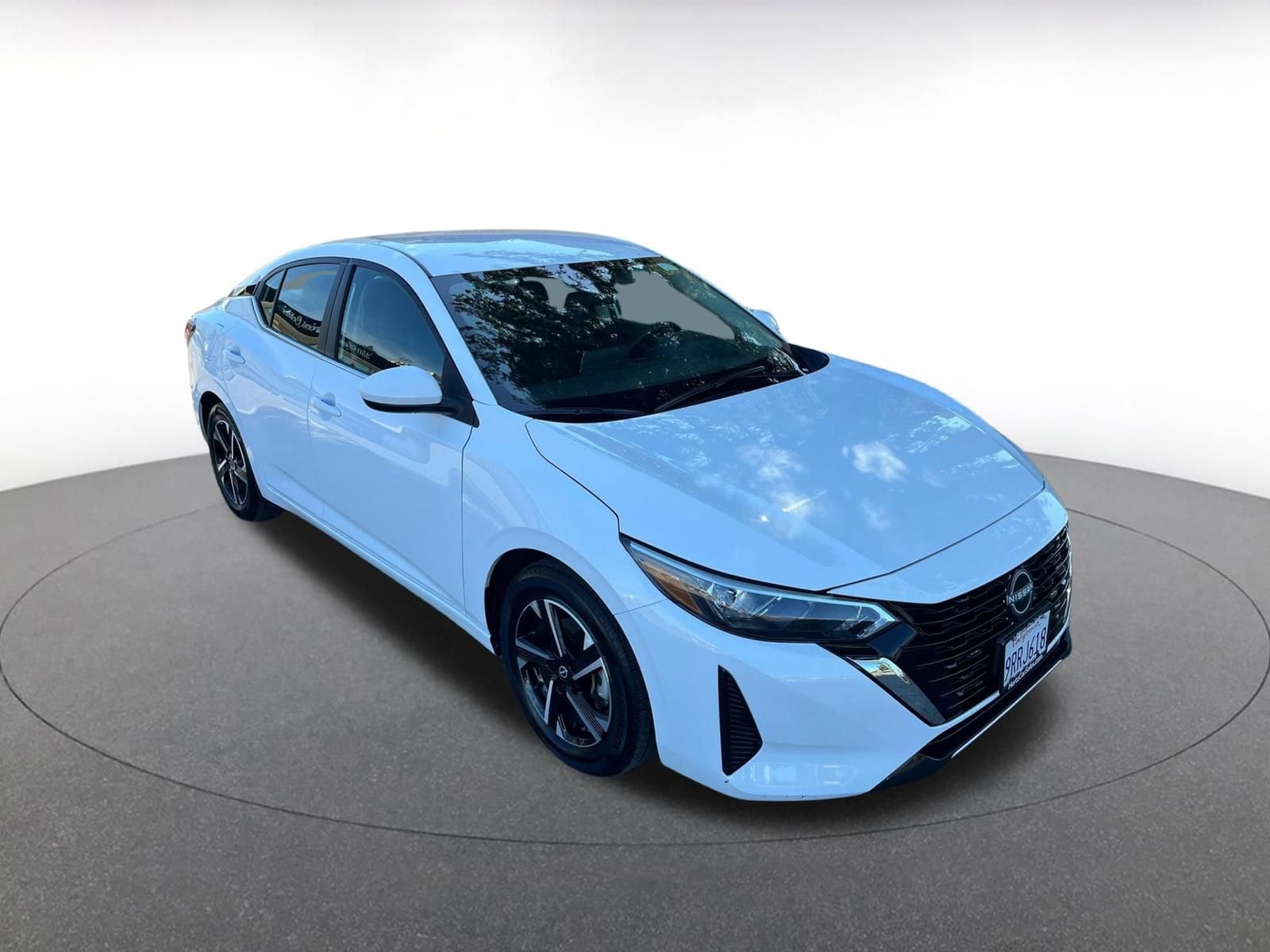 Thumbnail: 2025 Nissan Sentra - 1