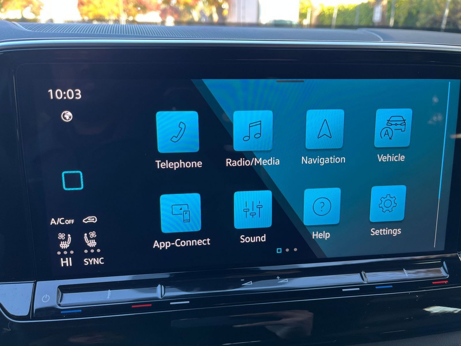 Thumbnail: 2025 Volkswagen Atlas - 22