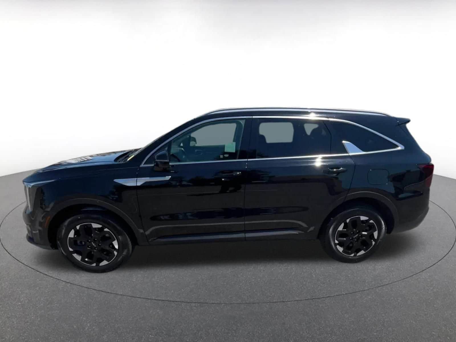 Thumbnail: 2024 Kia Sorento - 7