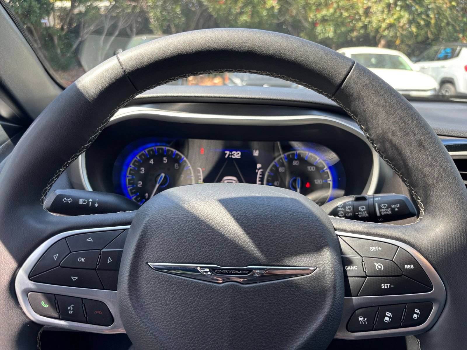 Thumbnail: 2025 Chrysler Pacifica - 29