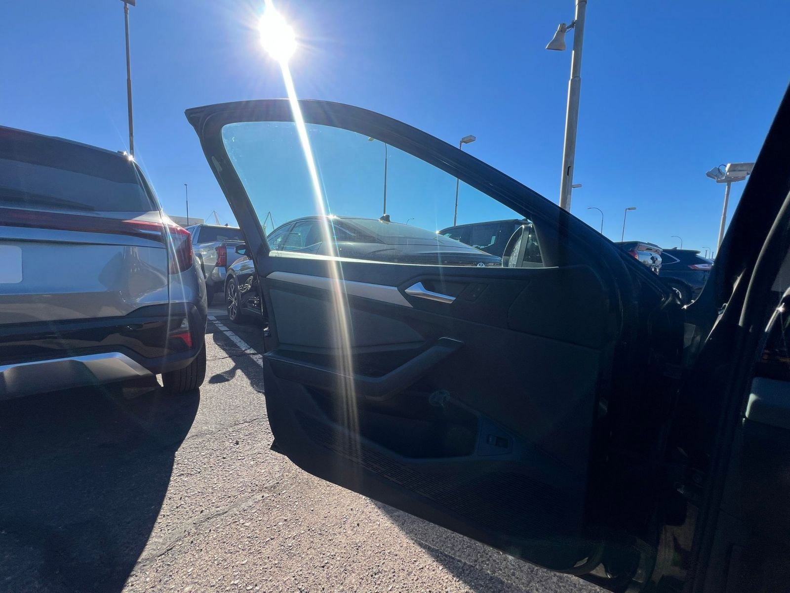 Thumbnail: 2025 Volkswagen Jetta - 20