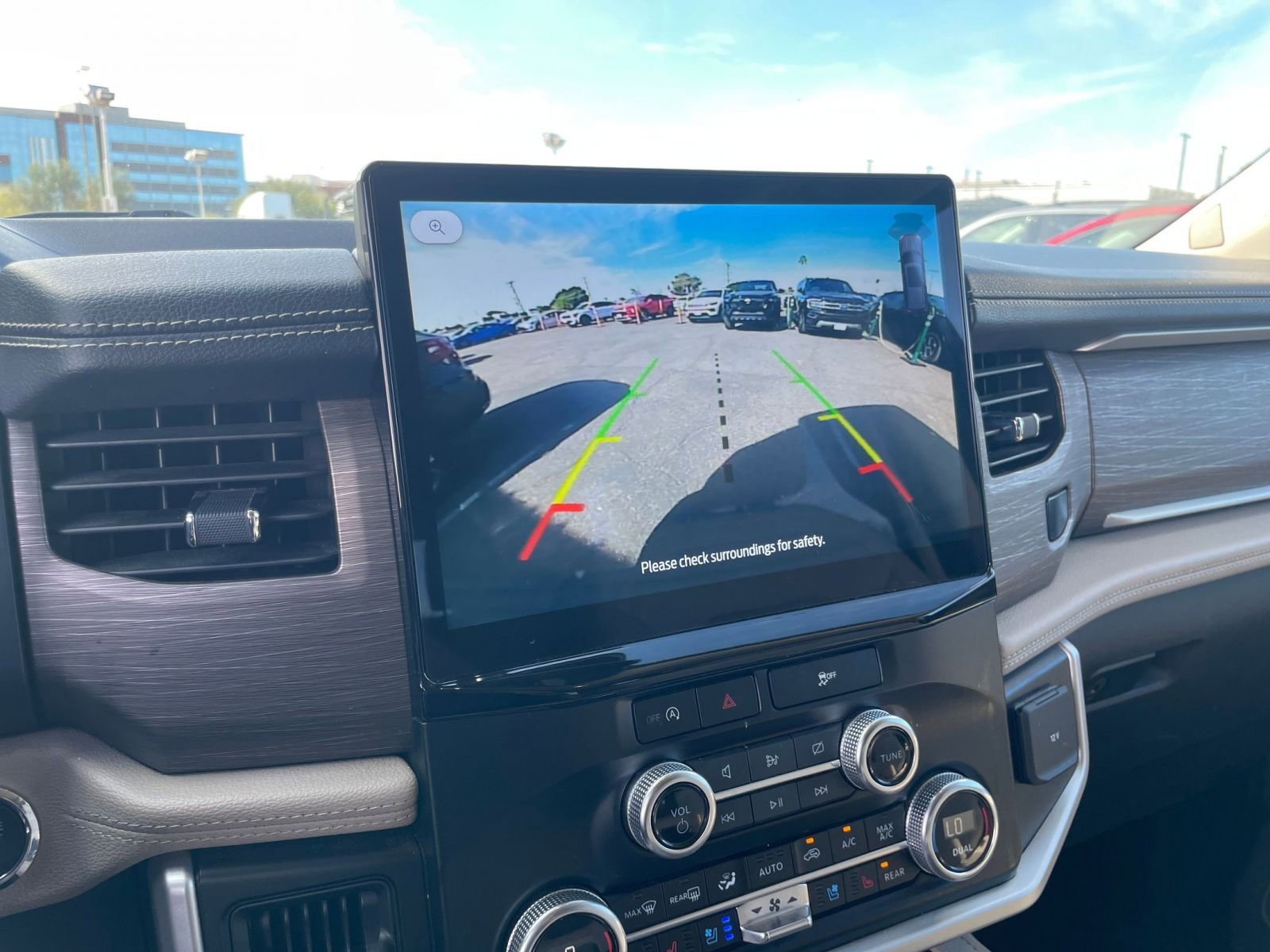 Thumbnail: 2024 Ford Expedition - 27