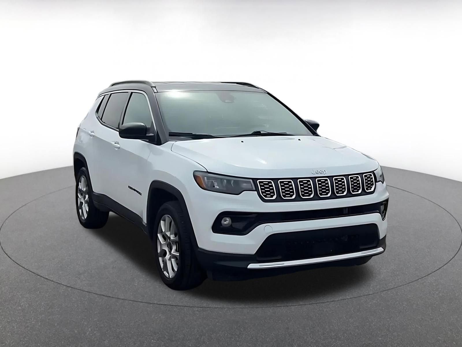 Thumbnail: 2025 Jeep Compass - 3