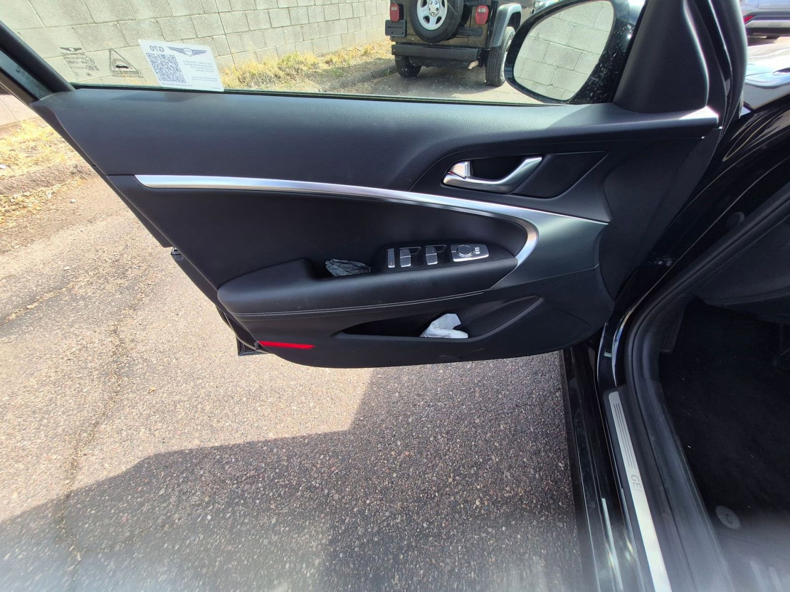 Thumbnail: 2025 Genesis G70 - 9