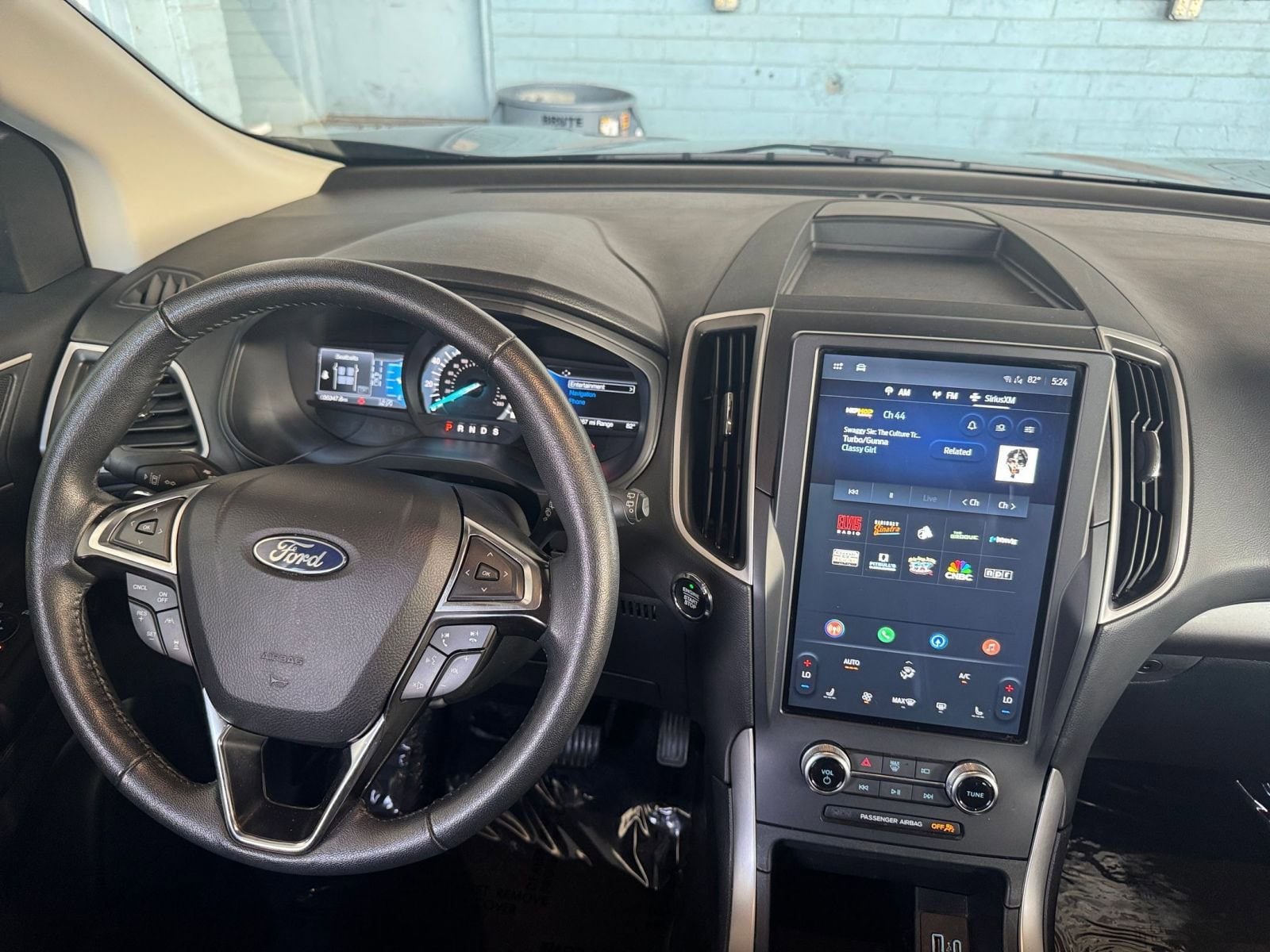 2024 Ford Edge SEL 34