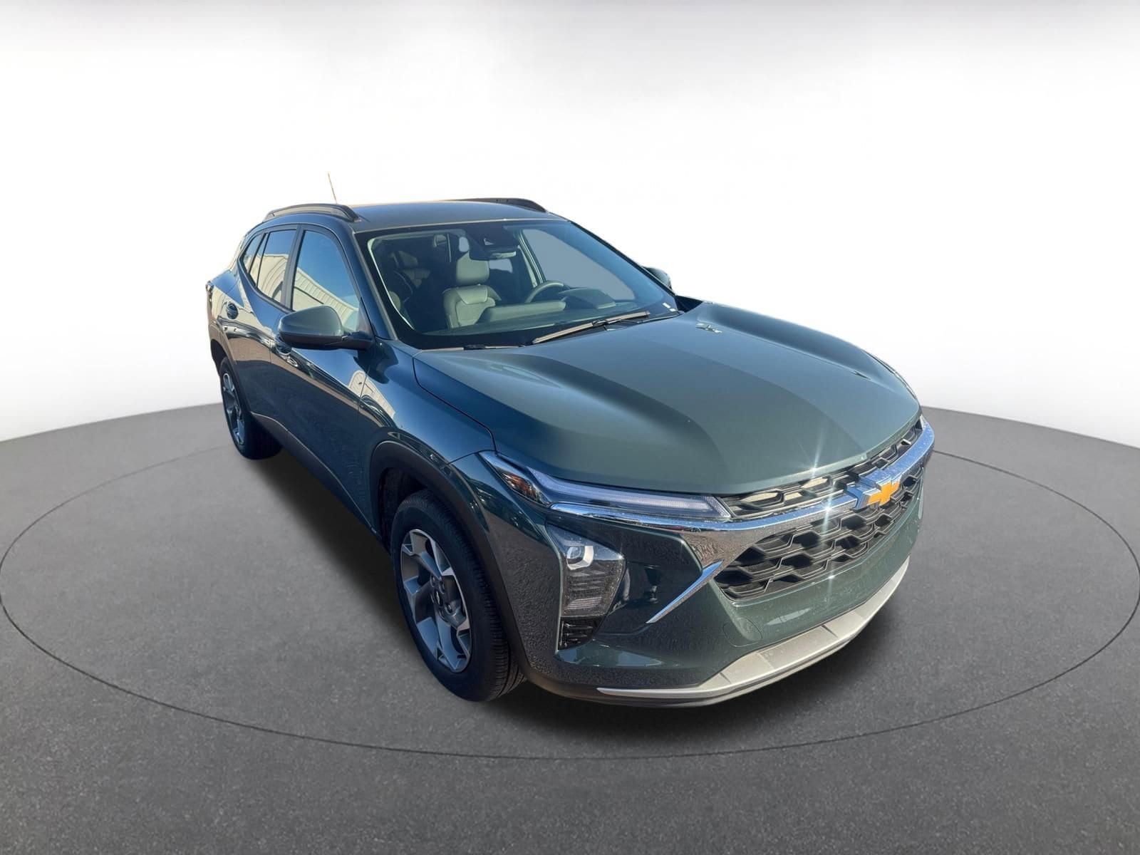 Thumbnail: 2025 Chevrolet Trax - 1