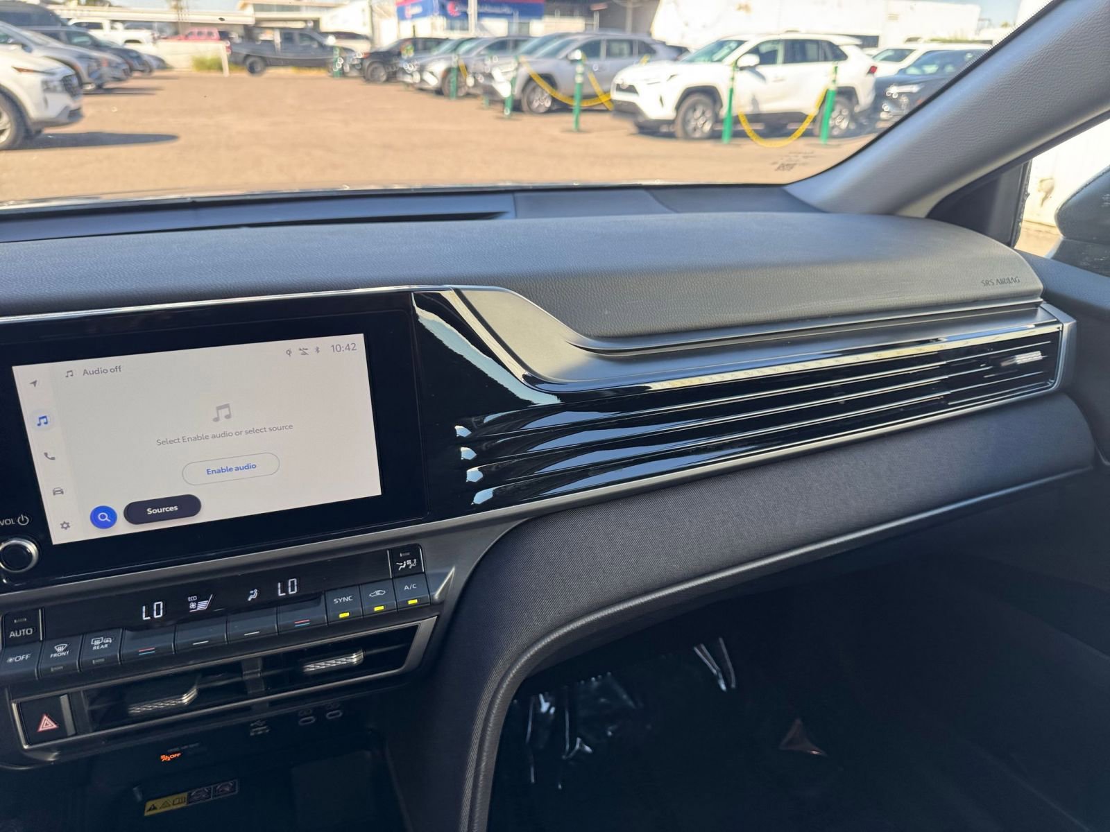 Thumbnail: 2025 Toyota Camry - 34