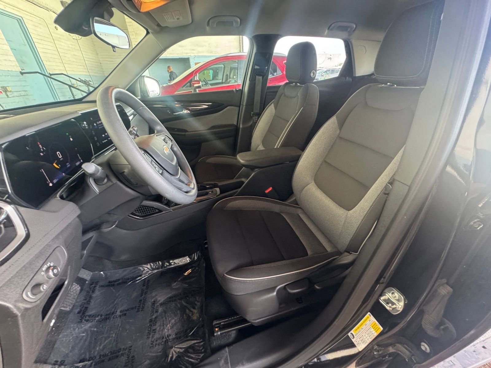 Thumbnail: 2025 Chevrolet TrailBlazer - 34