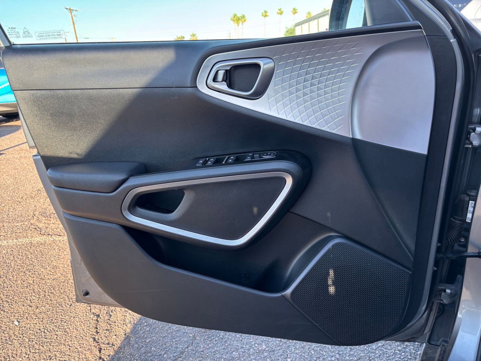 Thumbnail: 2025 Kia Soul - 18