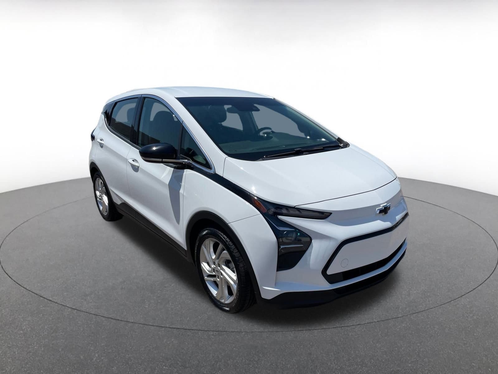 Thumbnail: 2023 Chevrolet Bolt EV - 1