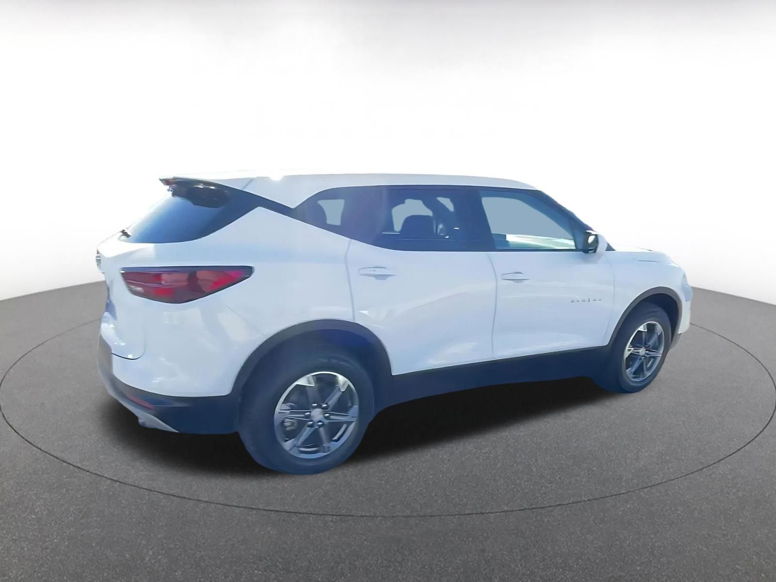 Thumbnail: 2025 Chevrolet Blazer - 15