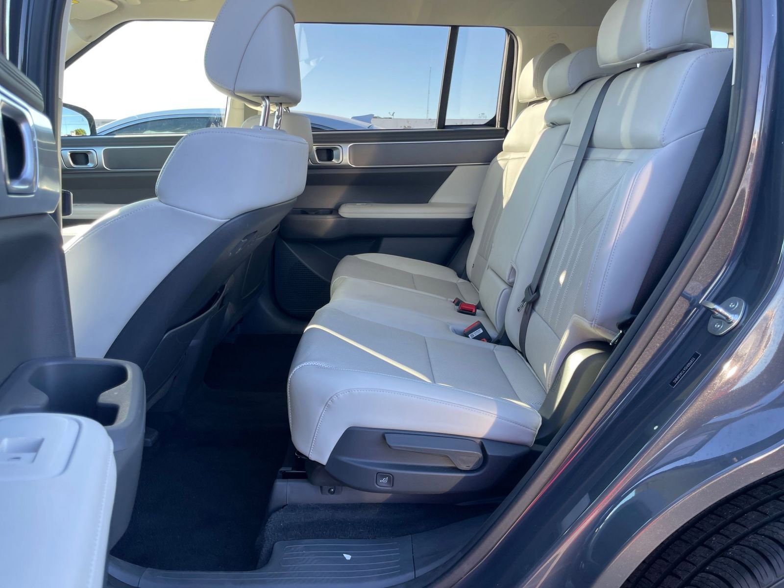 Thumbnail: 2025 Hyundai Santa Fe - 27