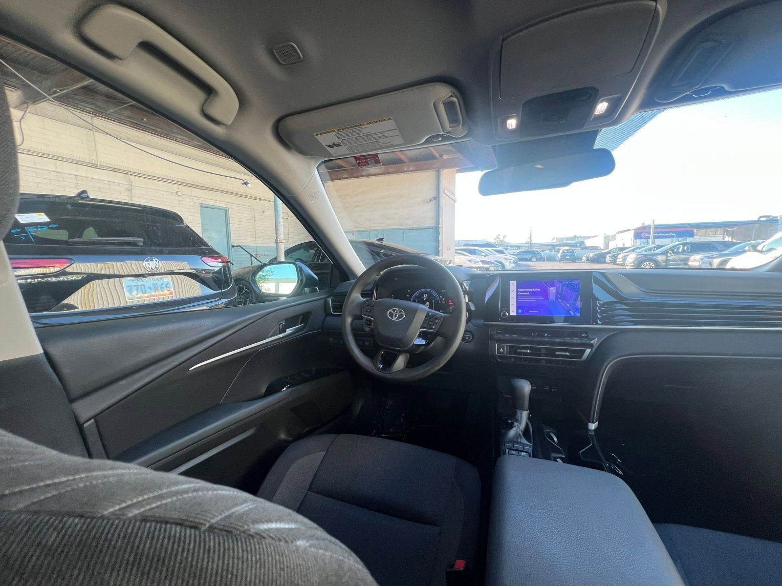 Thumbnail: 2025 Toyota Camry - 34