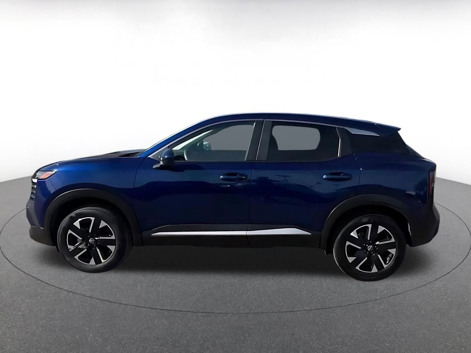 Thumbnail: 2025 Nissan Kicks - 9