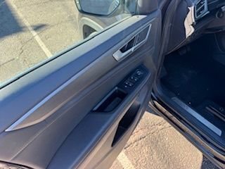 Thumbnail: 2025 Volkswagen Atlas - 12