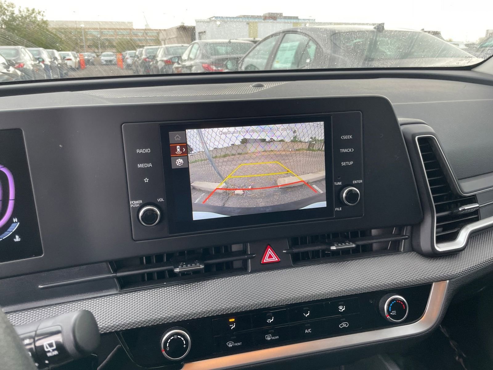 Thumbnail: 2025 Kia Sportage - 23