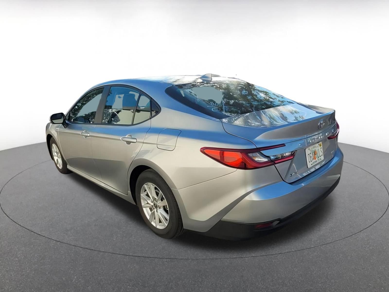 Thumbnail: 2025 Toyota Camry - 5