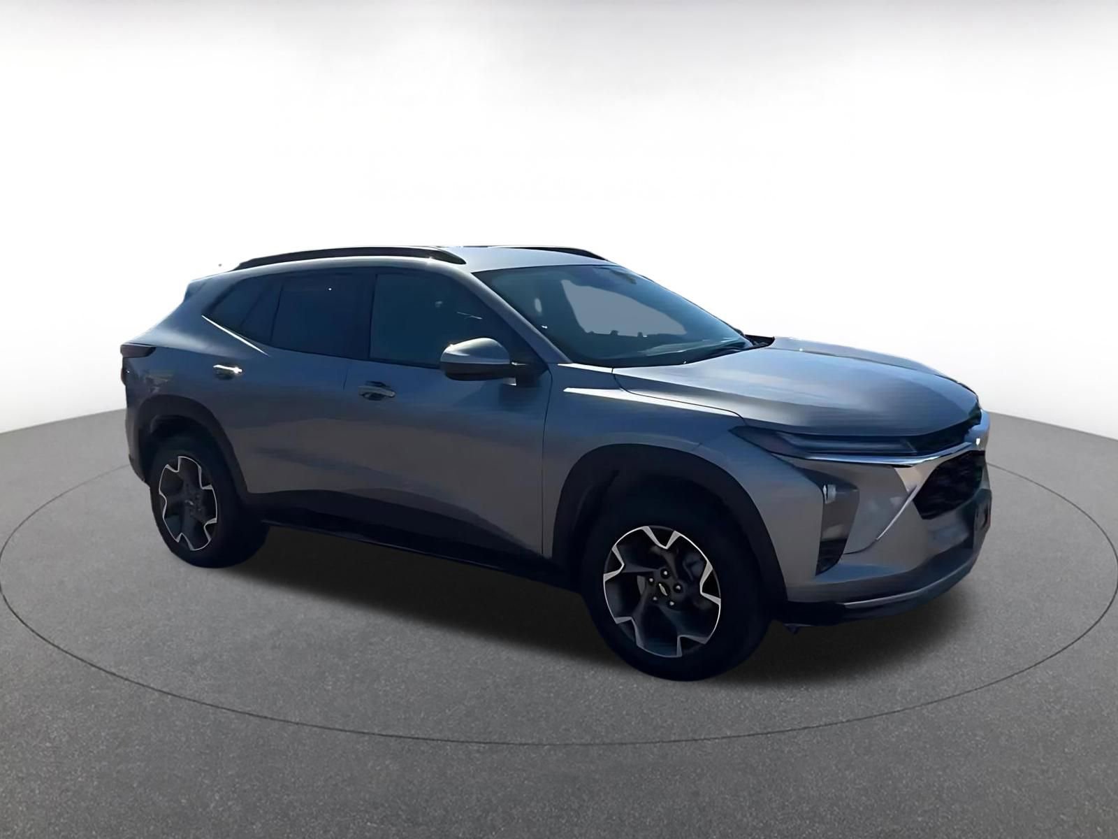 Thumbnail: 2025 Chevrolet Trax - 2